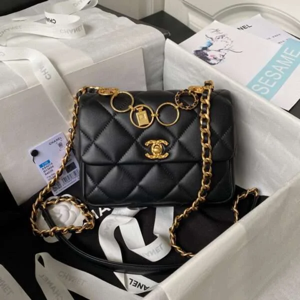 Sac à main Chanel lisse coloris noir cuir Demi fermoir coloris noir doré 13 × 17 × 6 cm — réplique
