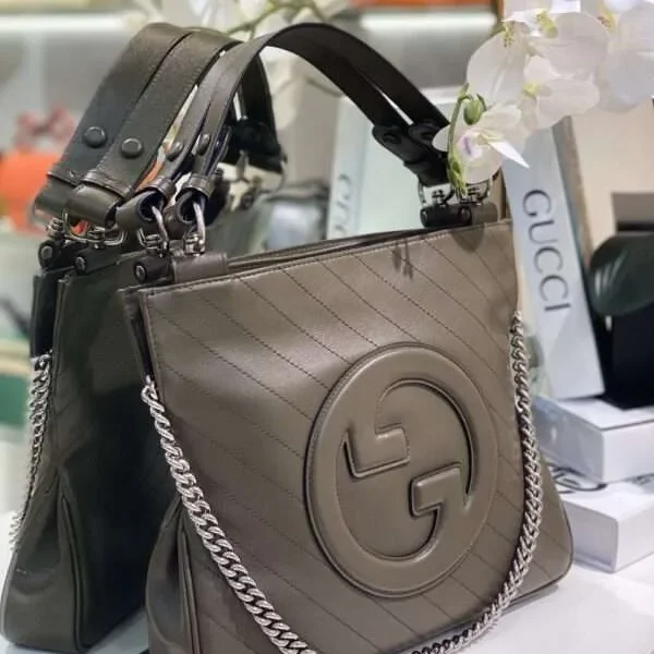 Sac à main Gucci avec brodé marque logo motif, 24 cm — réplique