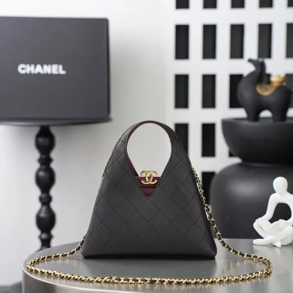 Cabas Chanel Chic Lady 2026 collection — réplique