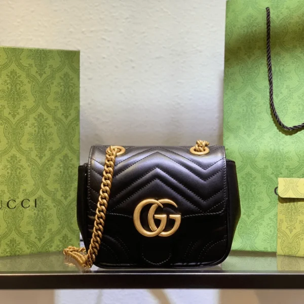 Sac à main Gucci Marmont réplique 11 coloris noir 20 cm – pour femme — réplique