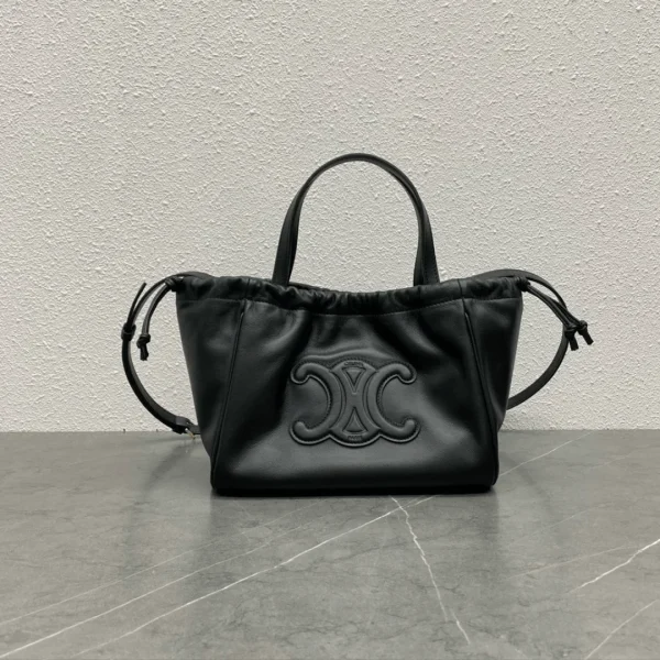 Sac à main Céline Cabas coloris noir souple cuir 22 × 17 × 15 cm — réplique