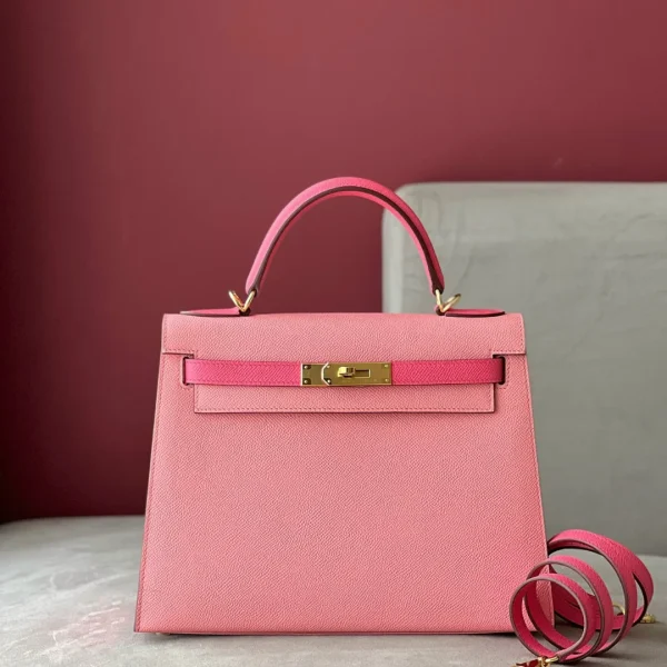 Modèle HN 28 Rose coloris rose/ coloris rose finitions dorées — réplique