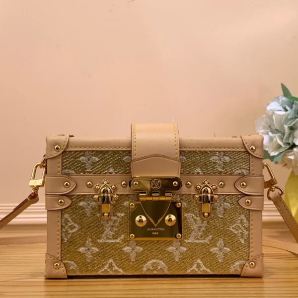 Sac à main Louis Vuitton Petite Boîte, fermoir finition dorée, 20 × 12,5 × 5 cm — réplique