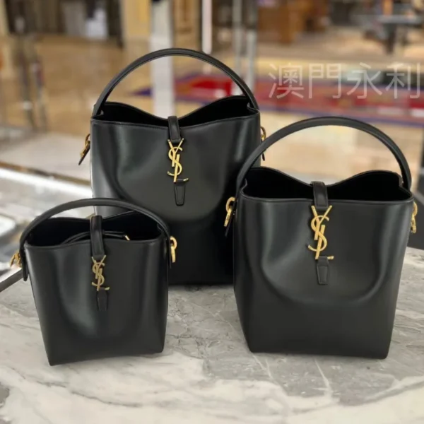 Sac Saint Laurent Le 37 seau — réplique