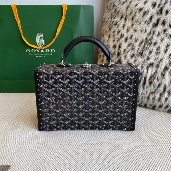 Sac GOYA GRAND HOTEL TRUNK — réplique