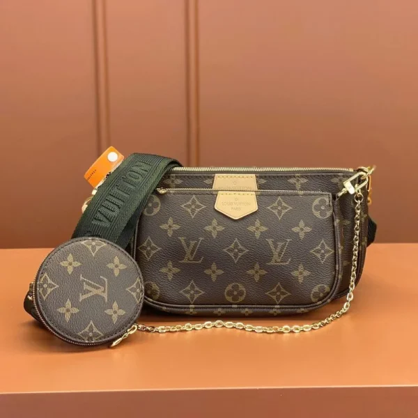 Pochette Louis Vuitton Multi Pochette anse tissu coloris vert Monogram — réplique