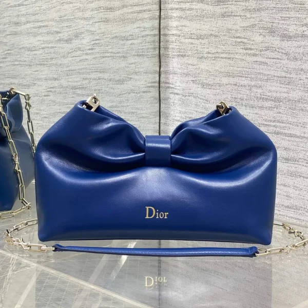 Sac Dior nœud coloris bleu marine cuir d’agneau — réplique