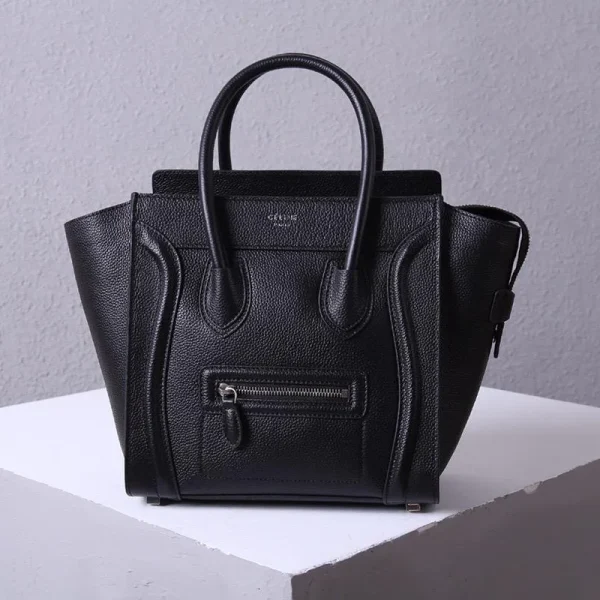 Valise Céline coloris noir grainé cuir nano Tote — réplique
