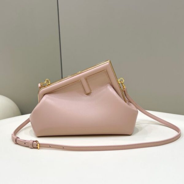 Fendi First rose — réplique