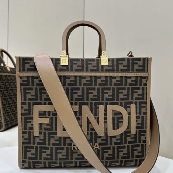 Fendi Sunshine cabas marron Monogram — réplique