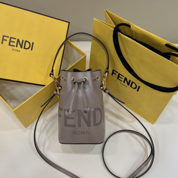 Fendi Tresor Mini Bucket gris — réplique