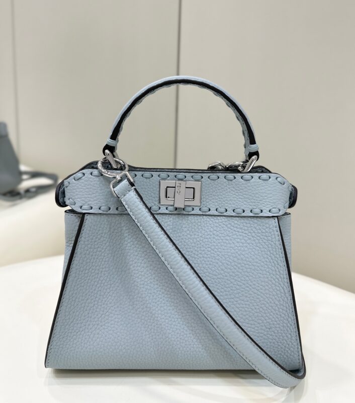 Fendi Peekaboo petit format bleu ciel — réplique