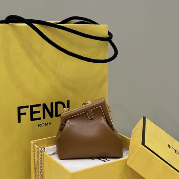 Fendi First Mini marron — réplique