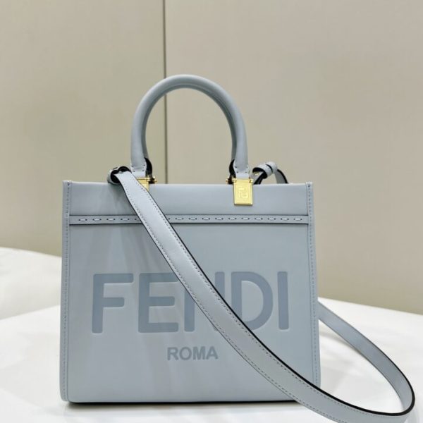 Fendi petit format cabas bleu ciel — réplique