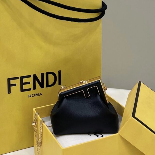Fendi First Mini noir — réplique