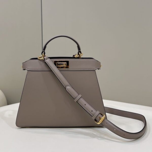 Fendi Peekaboo moyen format Beige — réplique