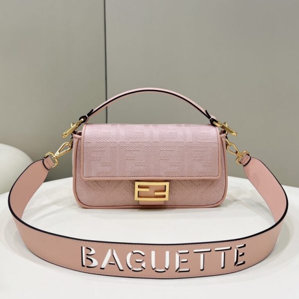 Fendi Baguette Ff rose — réplique