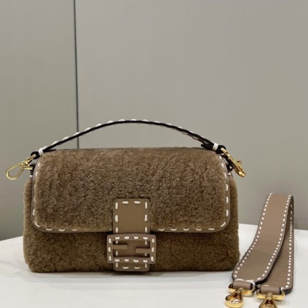 Fendi Baguette marron Wool — réplique