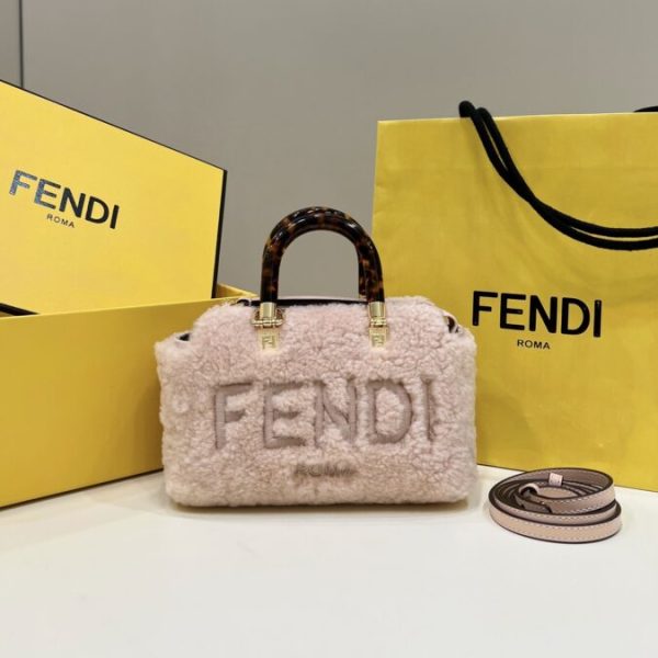 Fendi By The Way Boston rose Wool — réplique