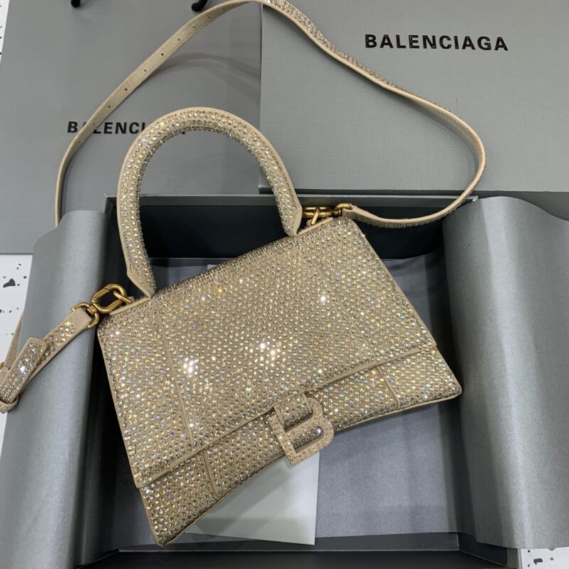 Balenciaga Diamond doré — réplique