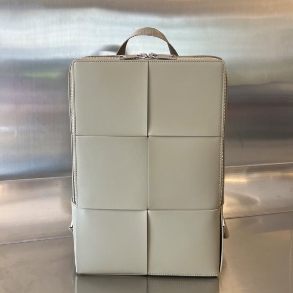 Bottega Veneta Arco sac à dos — réplique