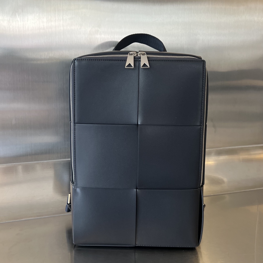 Bottega Veneta Arco sac à dos — réplique – Image 4