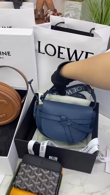 Sac demi-lune bleu