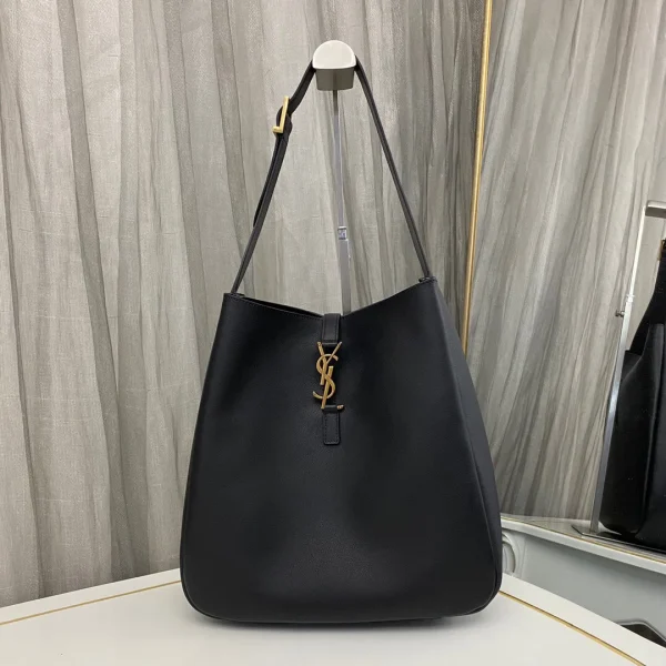 Sac Saint Laurent coloris noir 1453YS Hobe 30 cm — réplique