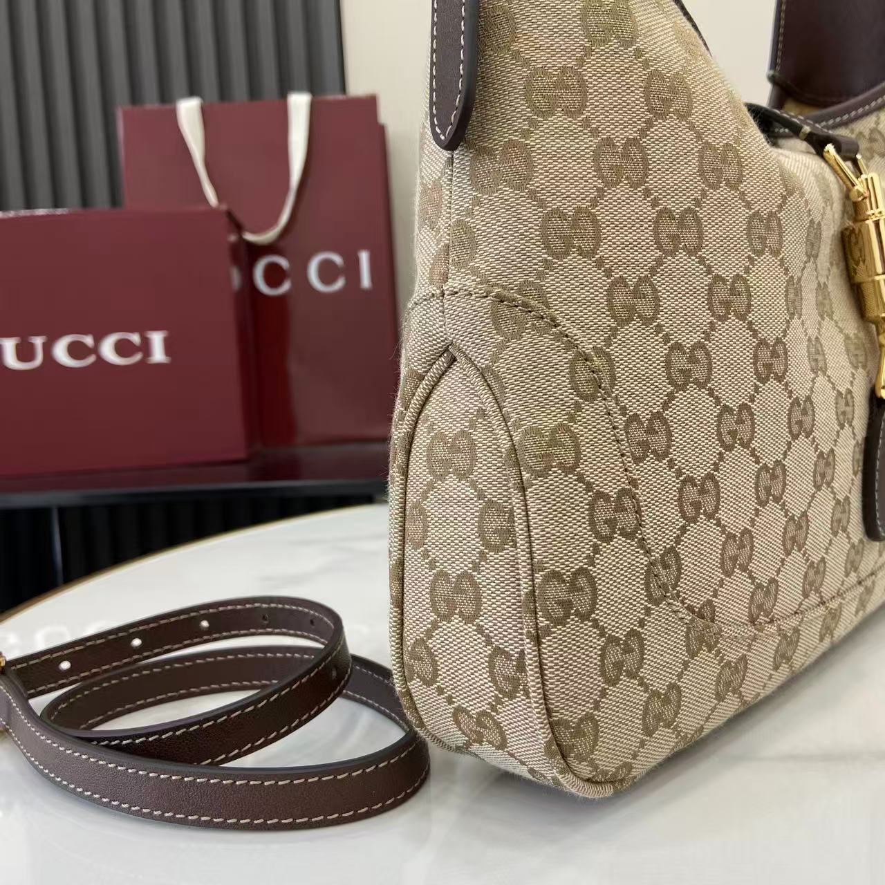 Gucci Jackie 1961 moyen format sac porté épaule — réplique – Image 7