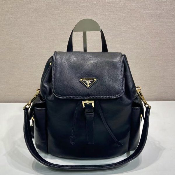 Prada Explore moyen format sac à dos — réplique
