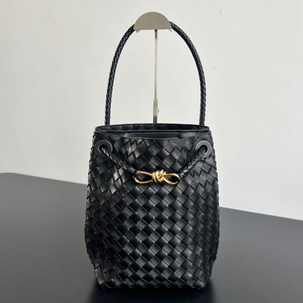 Sac seau Andiamo — réplique Bottega Veneta