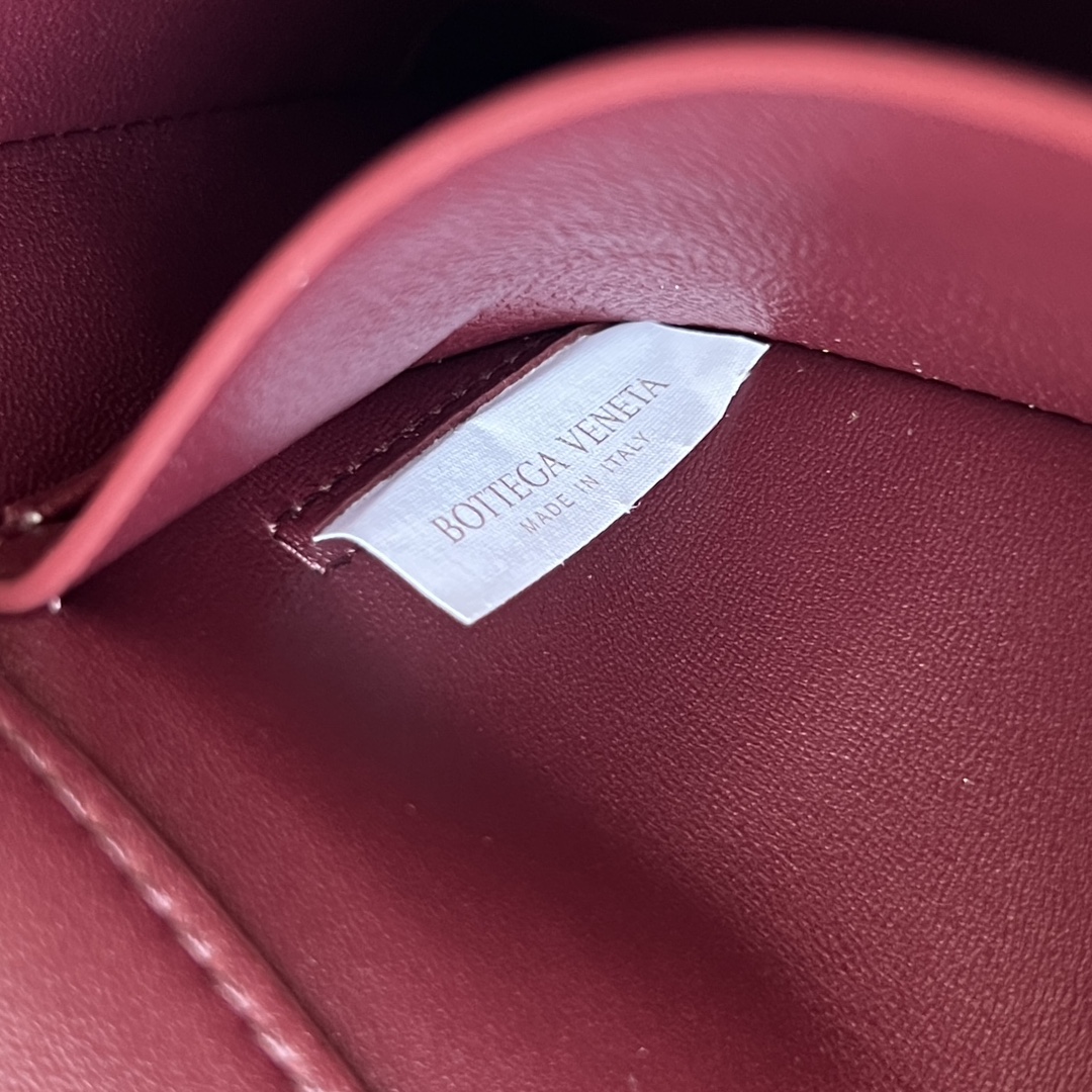 Bottega Veneta Knot Lock — réplique – Image 10