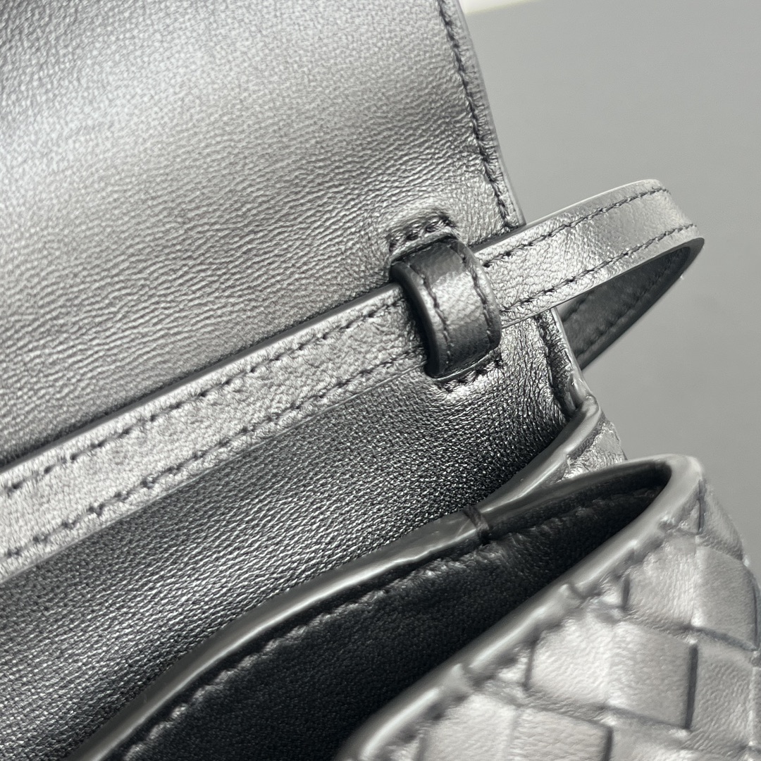 Bottega Veneta Knot Lock — réplique – Image 18