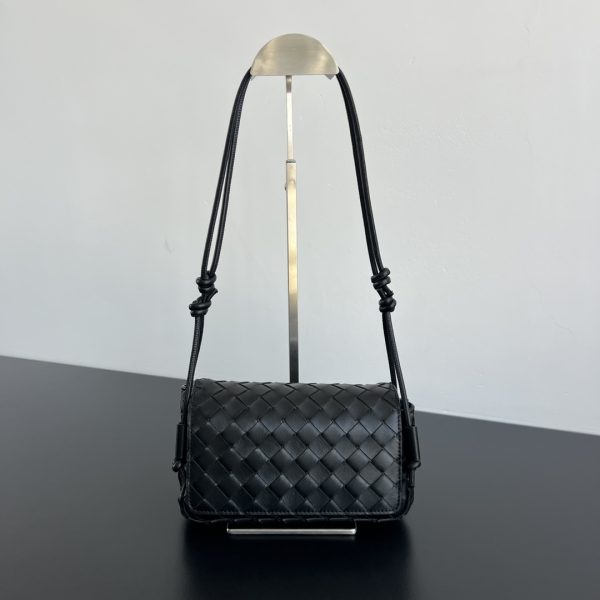 Bottega Veneta Notturno — réplique