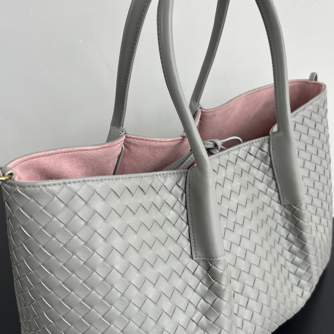 Bottega Veneta Pinacoteca grand format — réplique – Image 14