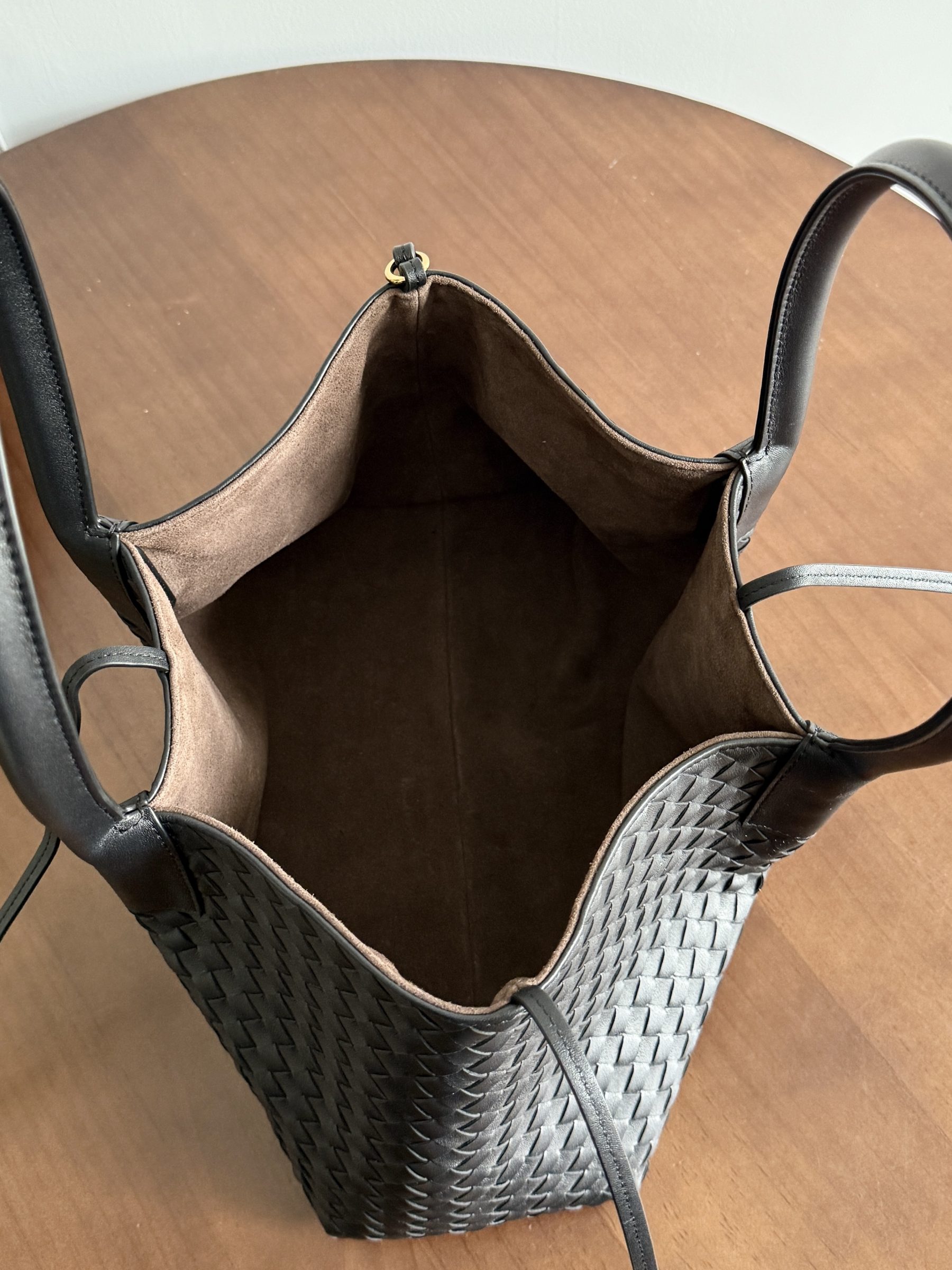 Bottega Veneta Pinacoteca grand format — réplique – Image 18