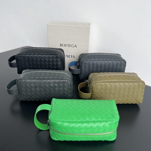 Bottega Veneta Toiletry sac — réplique