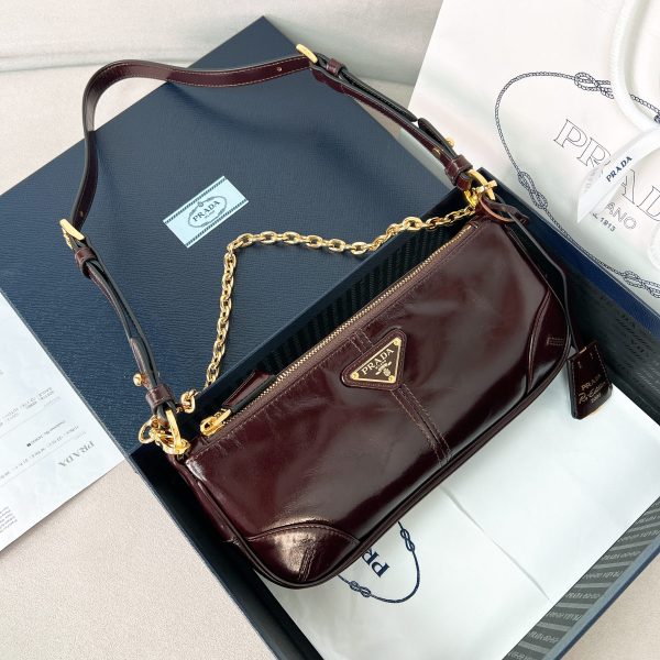 Prada Re-Edition 2002 sac — réplique