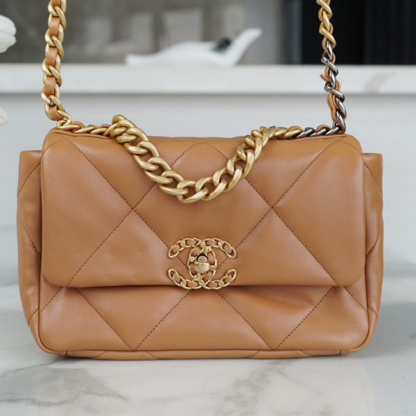 Chanel 19 Flap sac marron — réplique