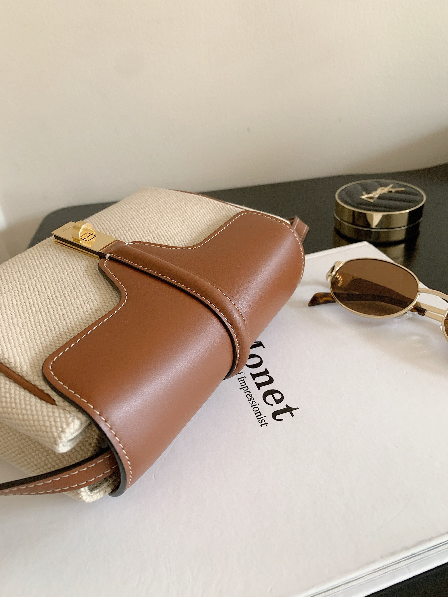 Celine Mini 16 — réplique – Image 3