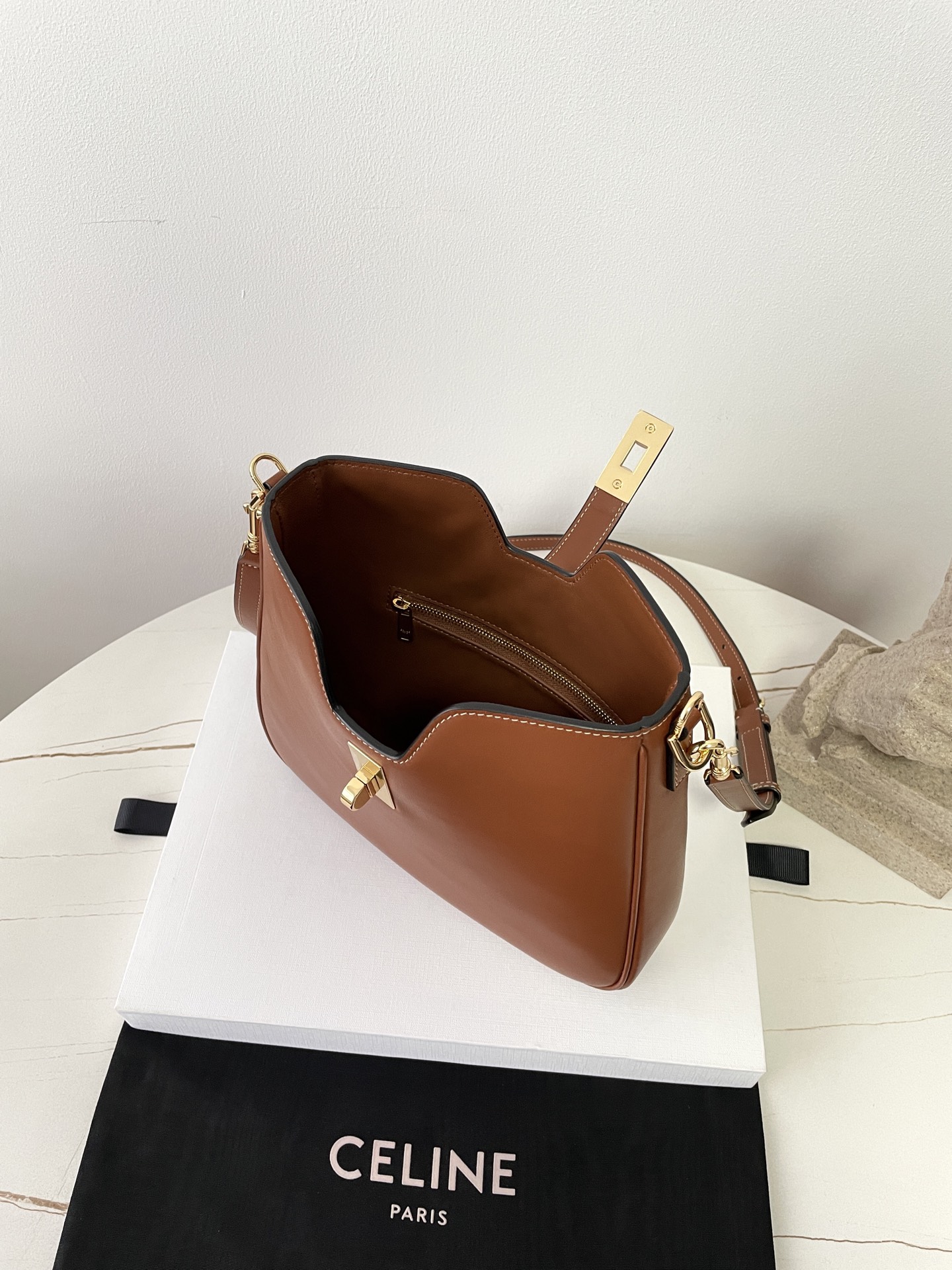 Celine Soft Camille 16 sac — réplique – Image 2