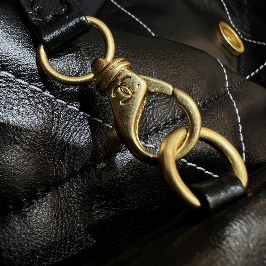 CHANEL 22 petit format Handbag noir — réplique – Image 2