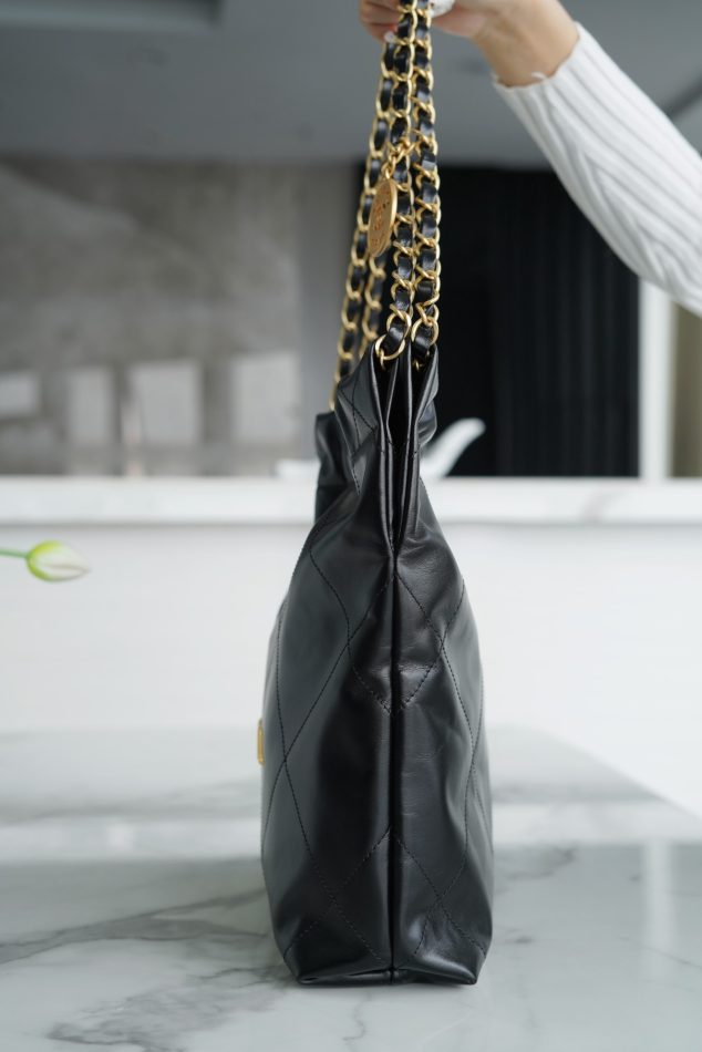 CHANEL 22 petit format Handbag noir — réplique – Image 23