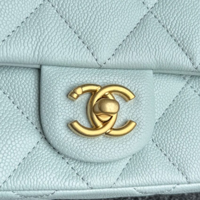 CHANEL 23P Love Flip sac — réplique – Image 2