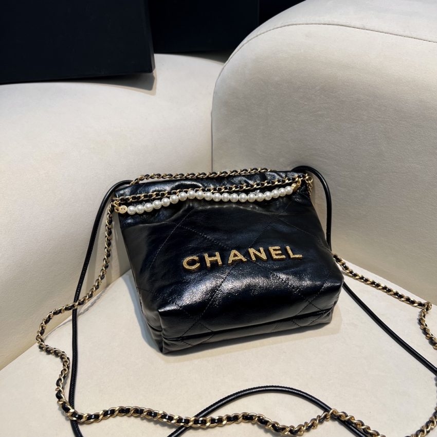 CHANEL 23s Mini Garbage sac noir — réplique – Image 4
