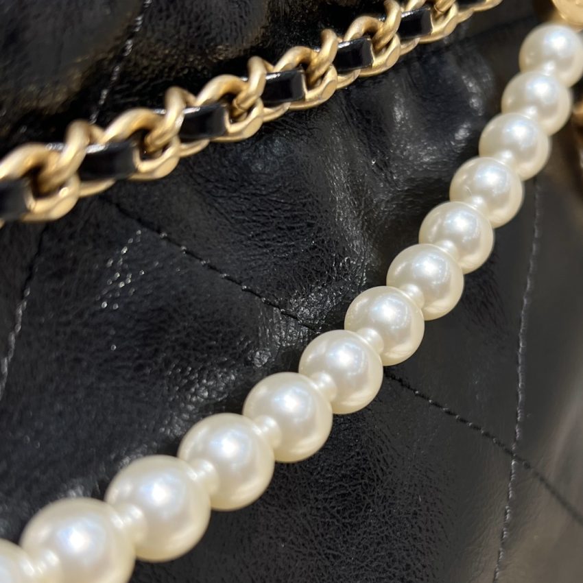 CHANEL 23s Mini Garbage sac noir — réplique – Image 10