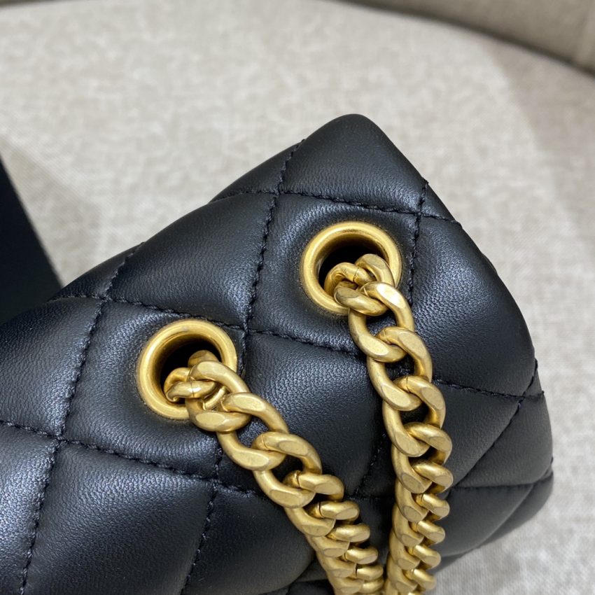 CHANEL Camellia Flap noir — réplique – Image 5