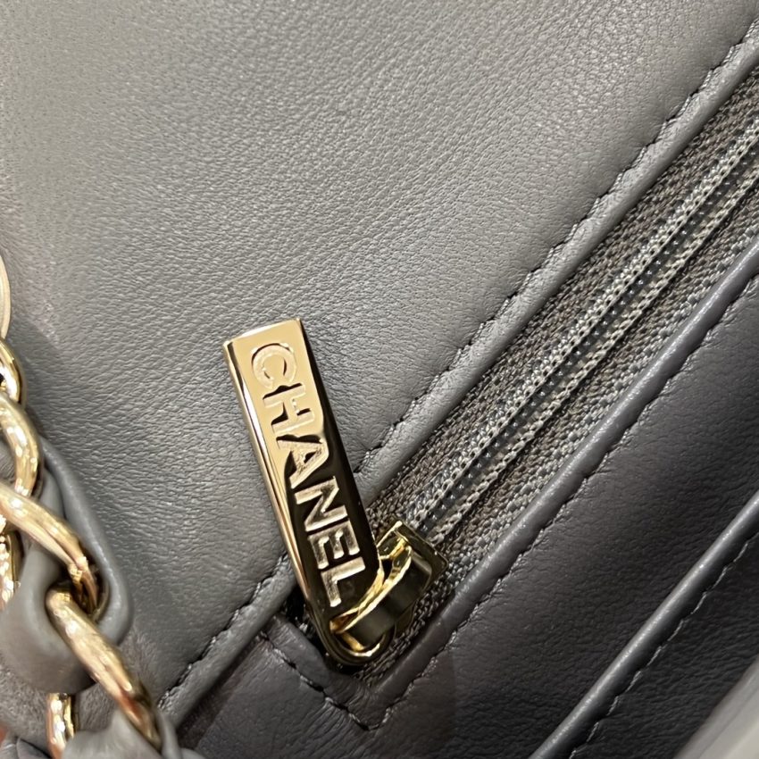 CHANEL Classic Flap 17cm gris — réplique – Image 3