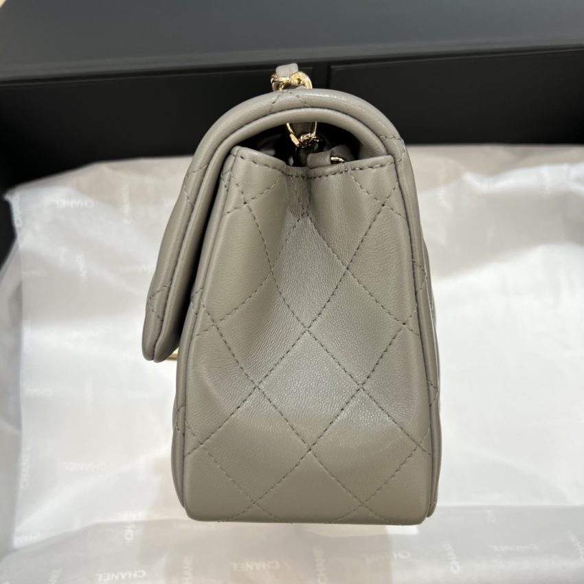CHANEL Classic Flap 17cm gris — réplique – Image 4