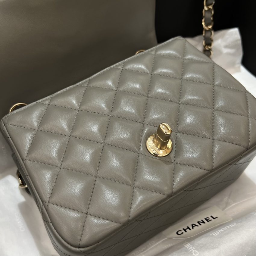 CHANEL Classic Flap 17cm gris — réplique – Image 7